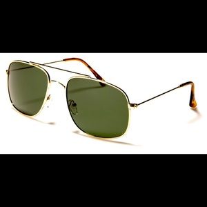 Sunglasses NWT plus microfiber pouch